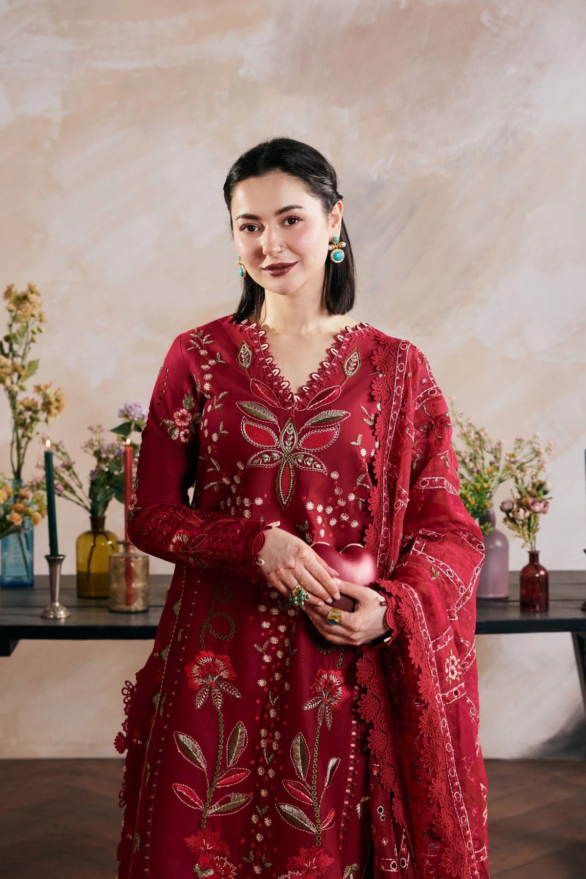 MARYAM HUSSAIN-3PC DHANAK HEAVY EMBROIDERED SHIRT WITH CUTWORK DUPATTA SJ-563