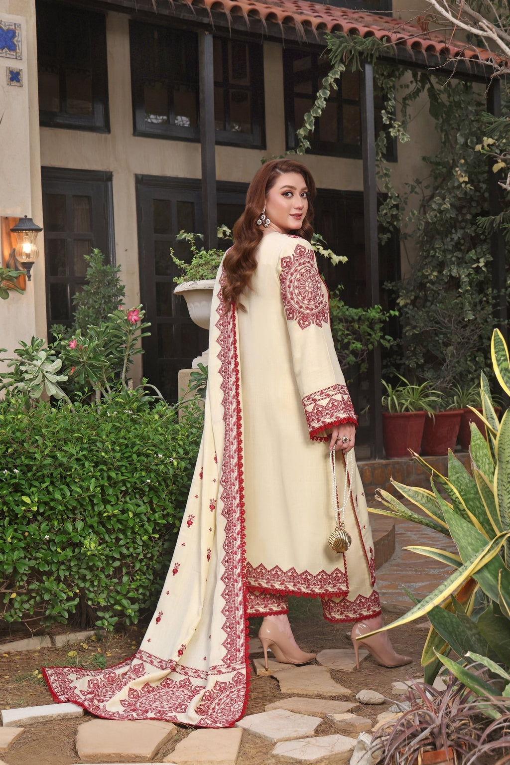 '-3PC DHANAK EMBROIDERED SHIRT WITH DHANAK EMBROIDERED SHAWL & TROUSER- 672