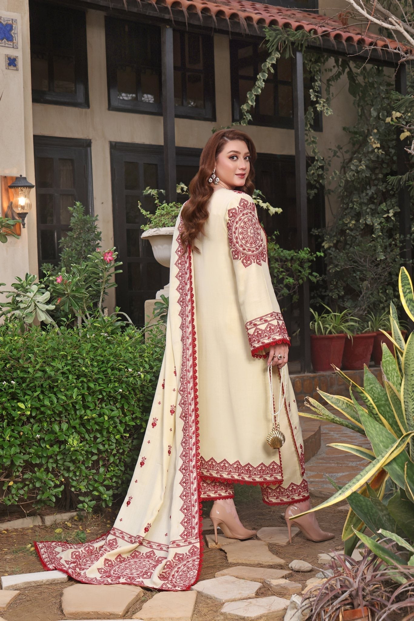 '-3PC DHANAK EMBROIDERED SHIRT WITH DHANAK EMBROIDERED SHAWL & TROUSER- 672
