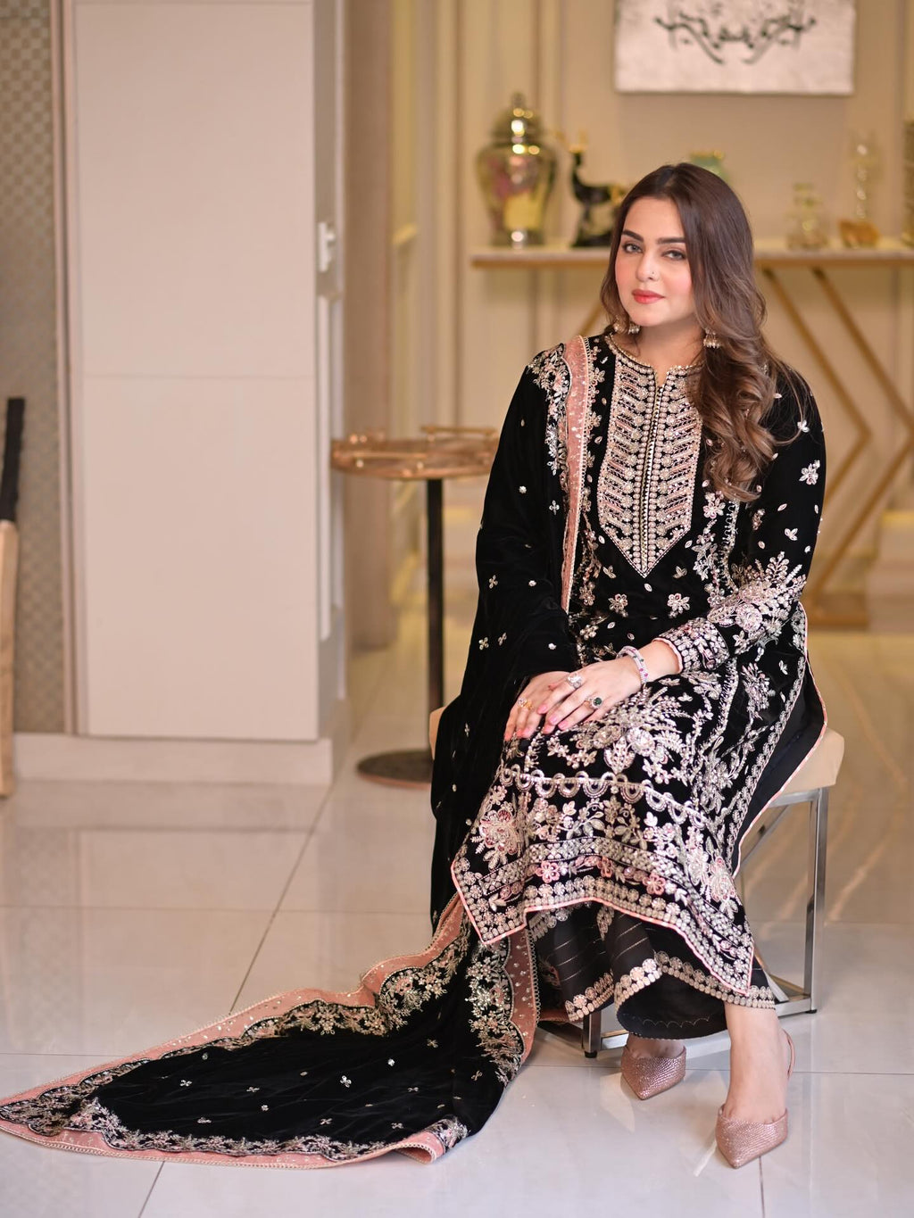 LUXURY UNSTITCH VELVET COLLECTION 680