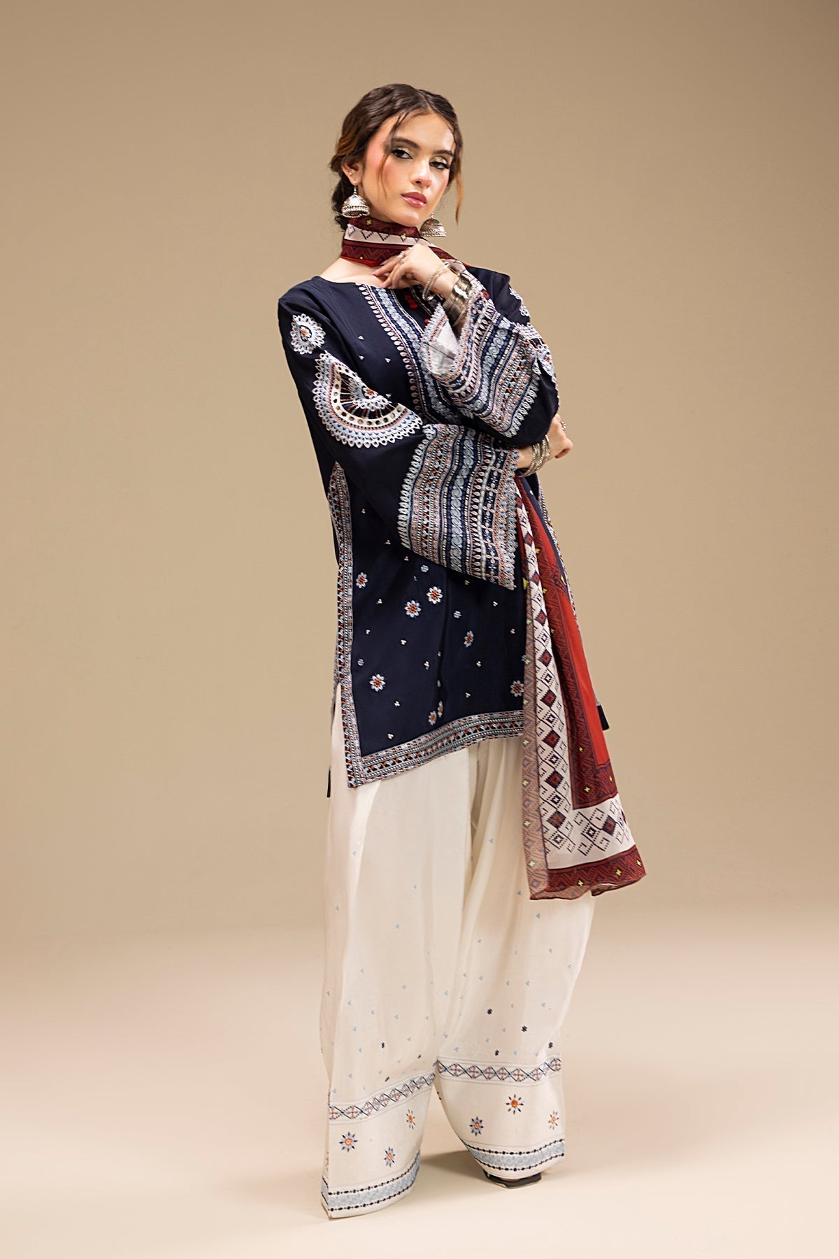 '- UNSTITCHED 3PC DHANAK EMBROIDERED SUIT RR 610