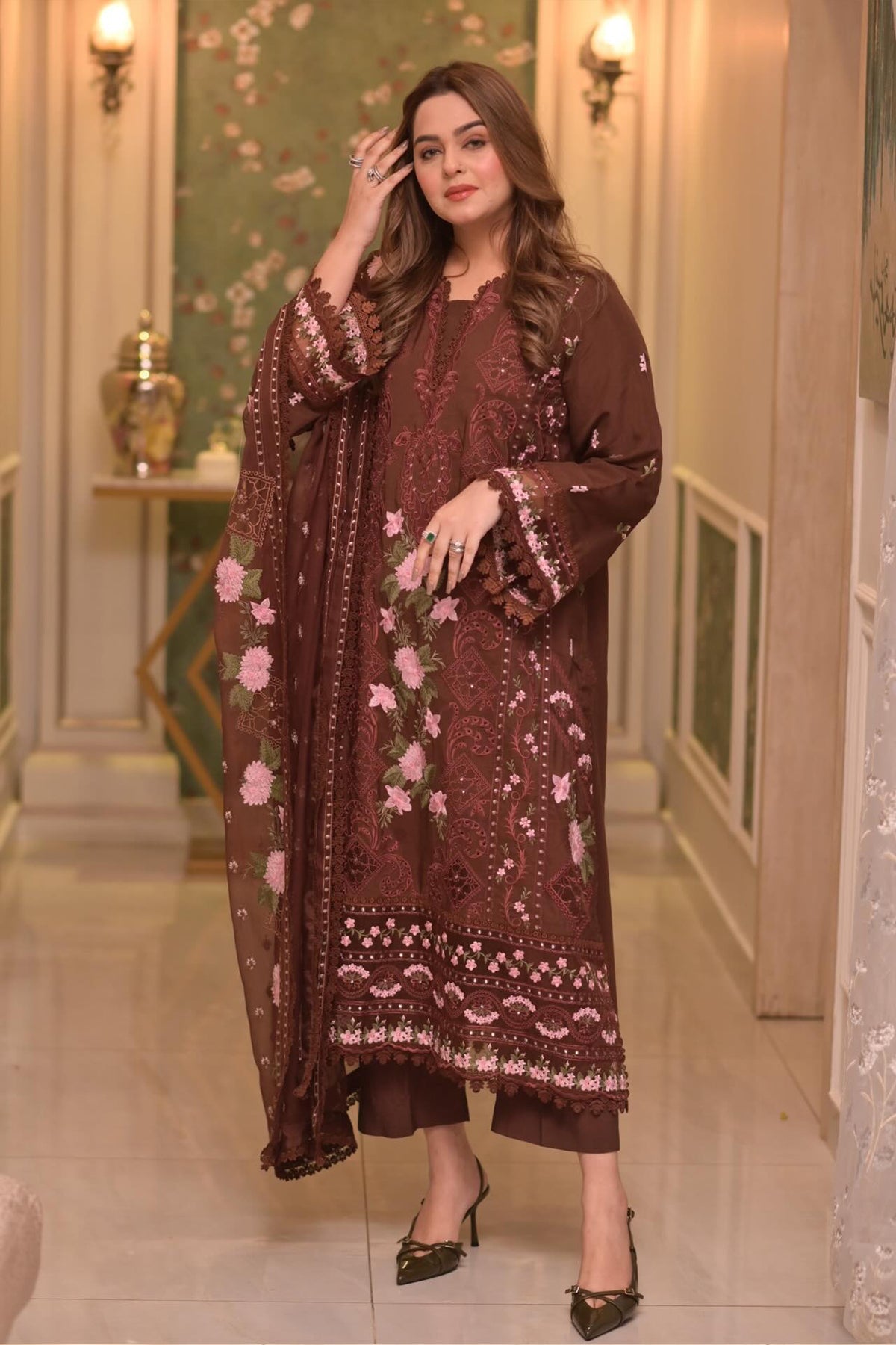 LAWN-3PC UNSTITCHED EMBROIDERED SHIRT WITH CHIFFON EMBROIDERED DUPATTA-1130