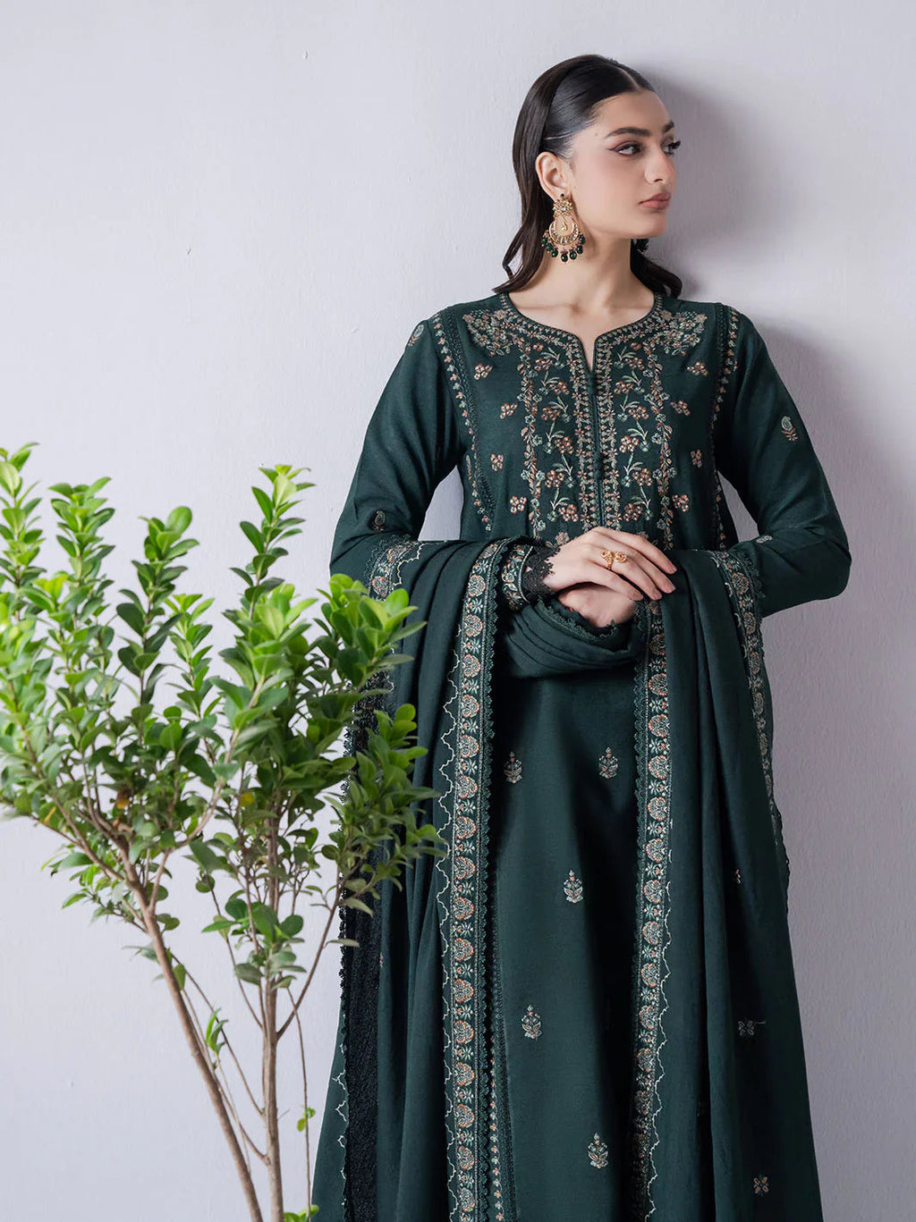 '-3PC DHANAK EMBROIDERED SHIRT WITH DHANAK EMBROIDERED SHAWL & TROUSER-BIC- 670