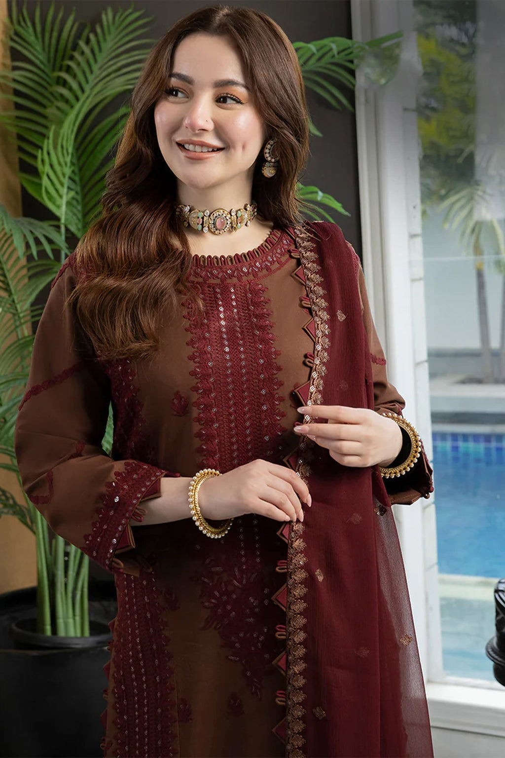 UNSTITCH 3PC LAWN EMBROIDERED SHIRT WITH CHIFFON EMBROIDERED DUPATTA AND TROUSER - 1025