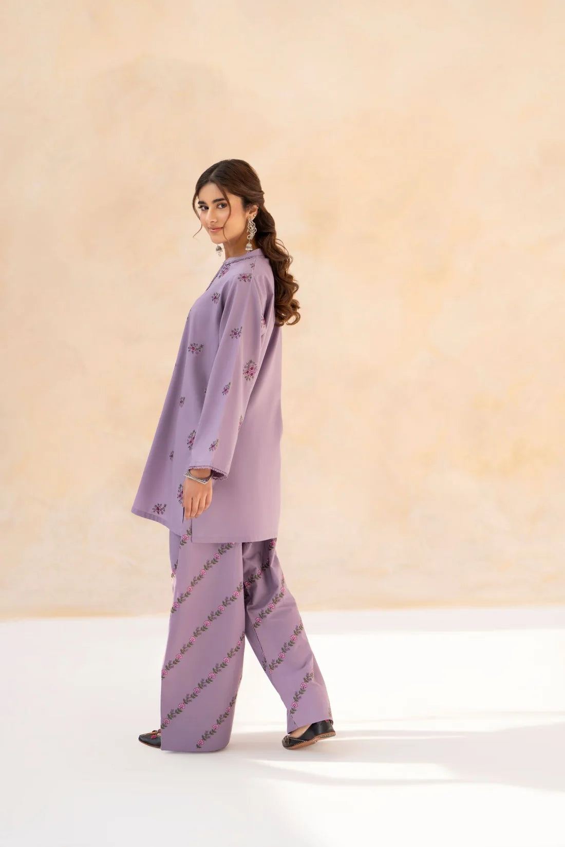 LAZULI-2PC LILAC EMBROIDERED DHANAK SHORT SHIRT PAIRED WITH A FLOWING FARSHI SHALWAR SJ-5934