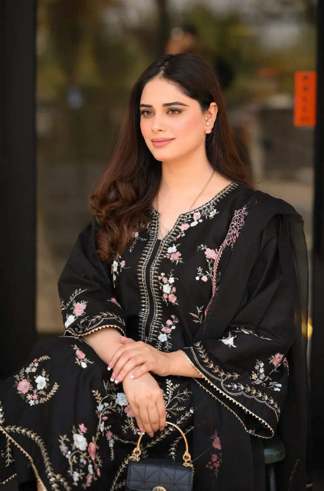 Summer 3Piece Lawn Embroidered Suit  728